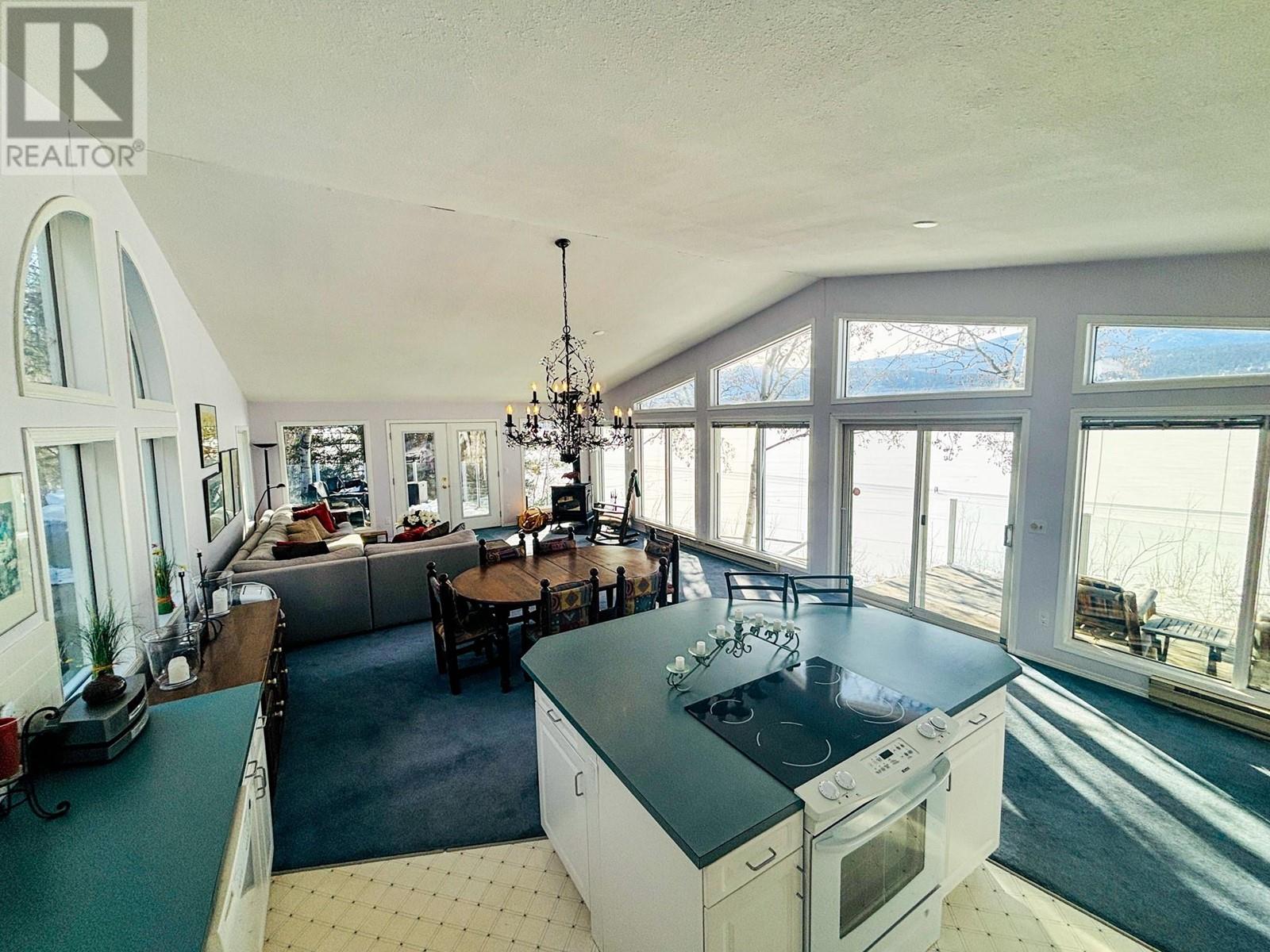 2000 Indian Beach Road Unit# 153, Windermere, British Columbia  V0B 2L2 - Photo 9 - 10335633