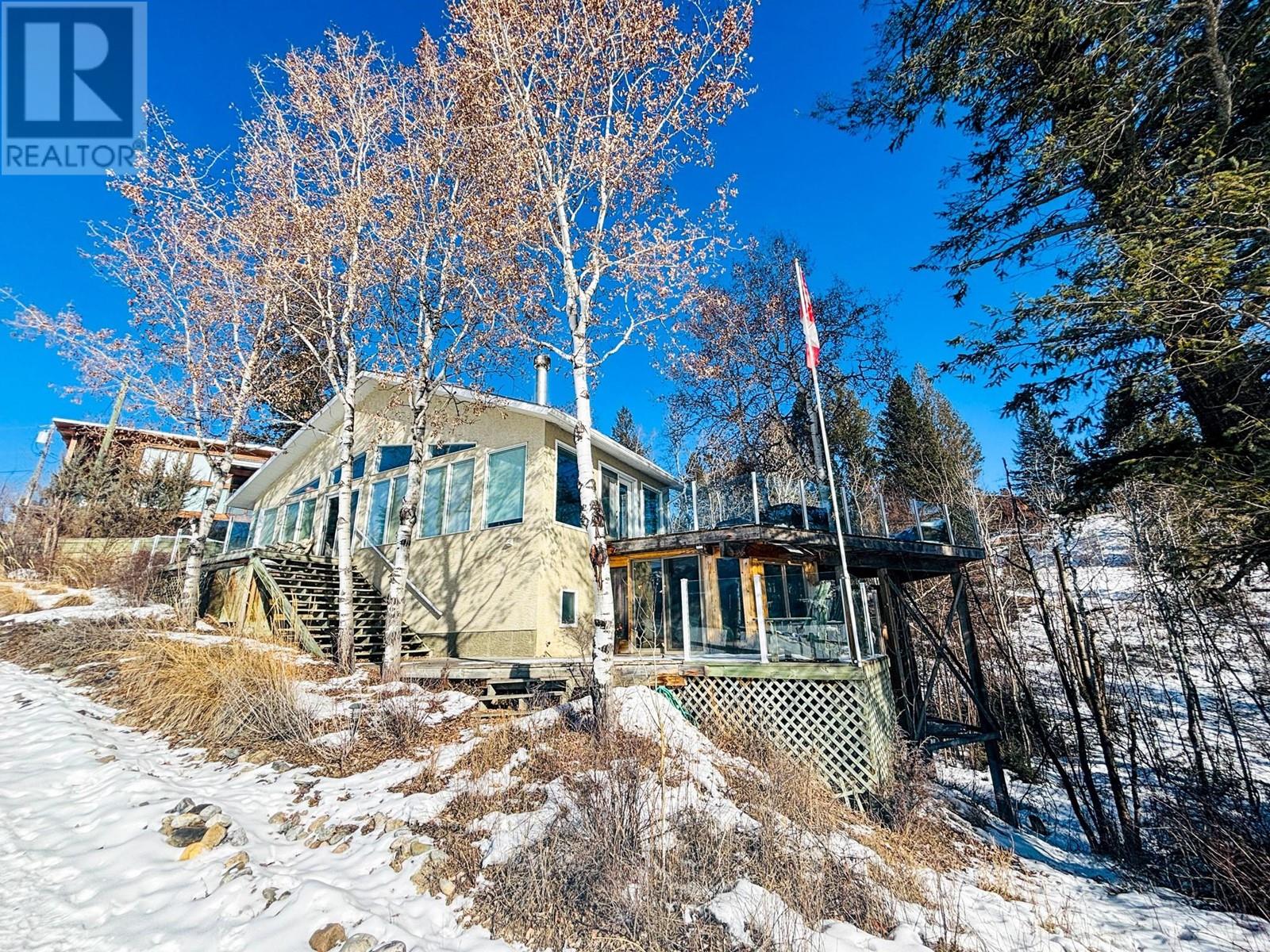 2000 Indian Beach Road Unit# 153, Windermere, British Columbia  V0B 2L2 - Photo 3 - 10335633
