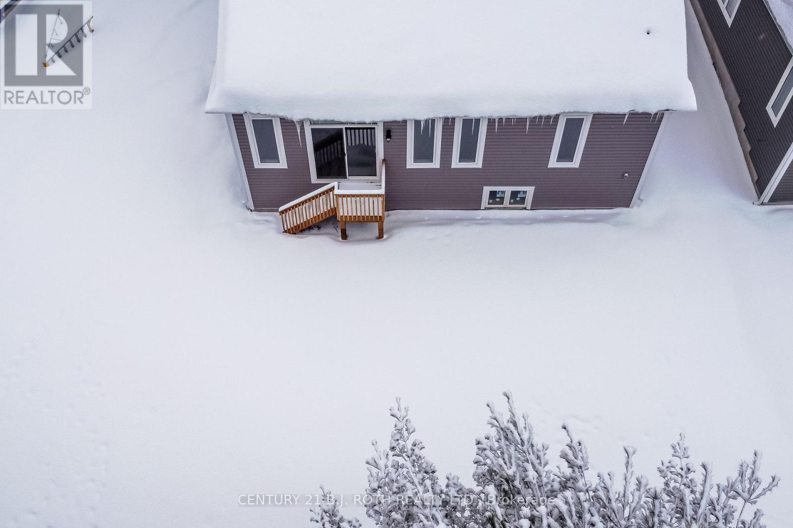 10 Dyer Crescent, Bracebridge, Ontario  P1L 0A9 - Photo 6 - X11985558