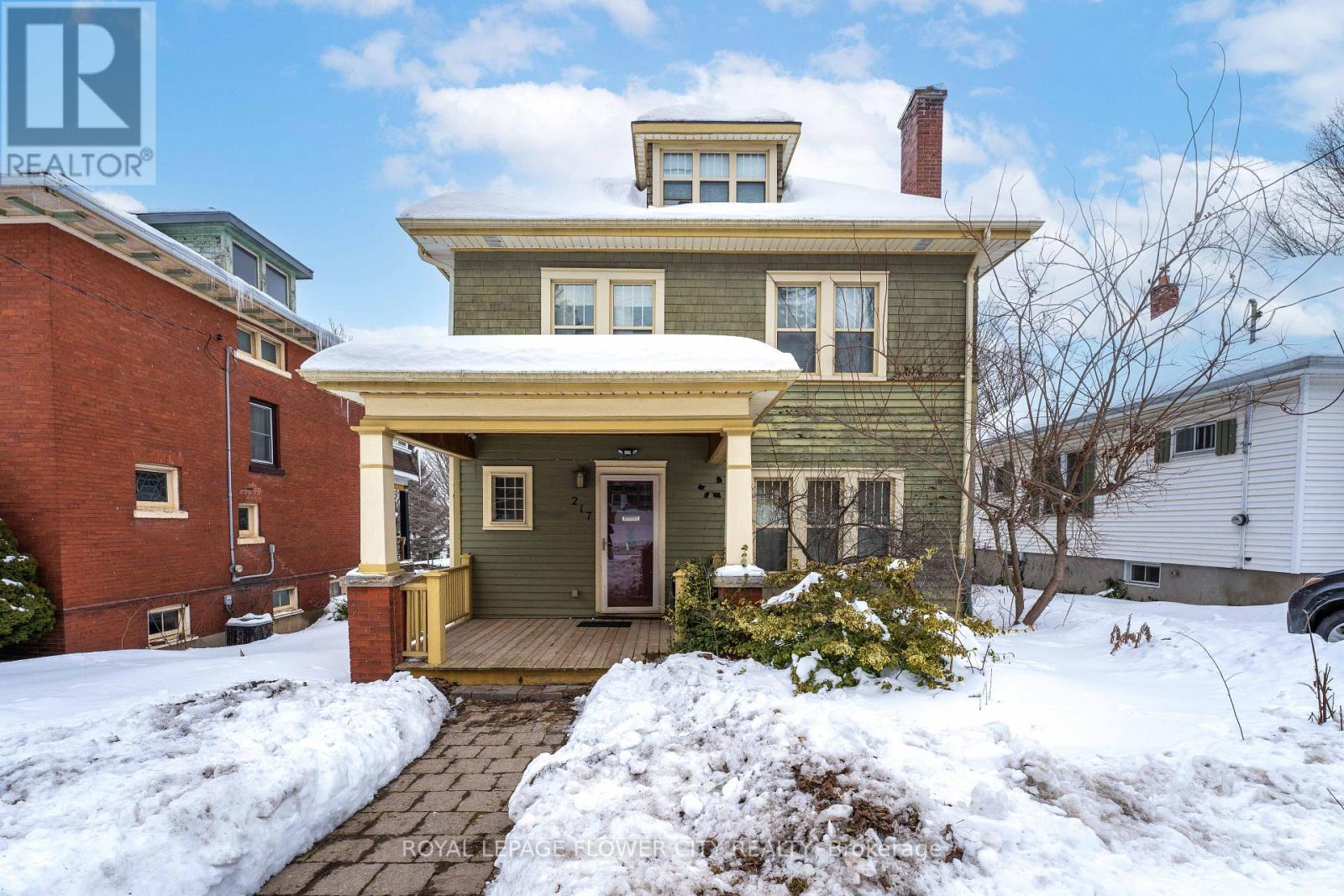 Property at 217 EARL STREET image 2