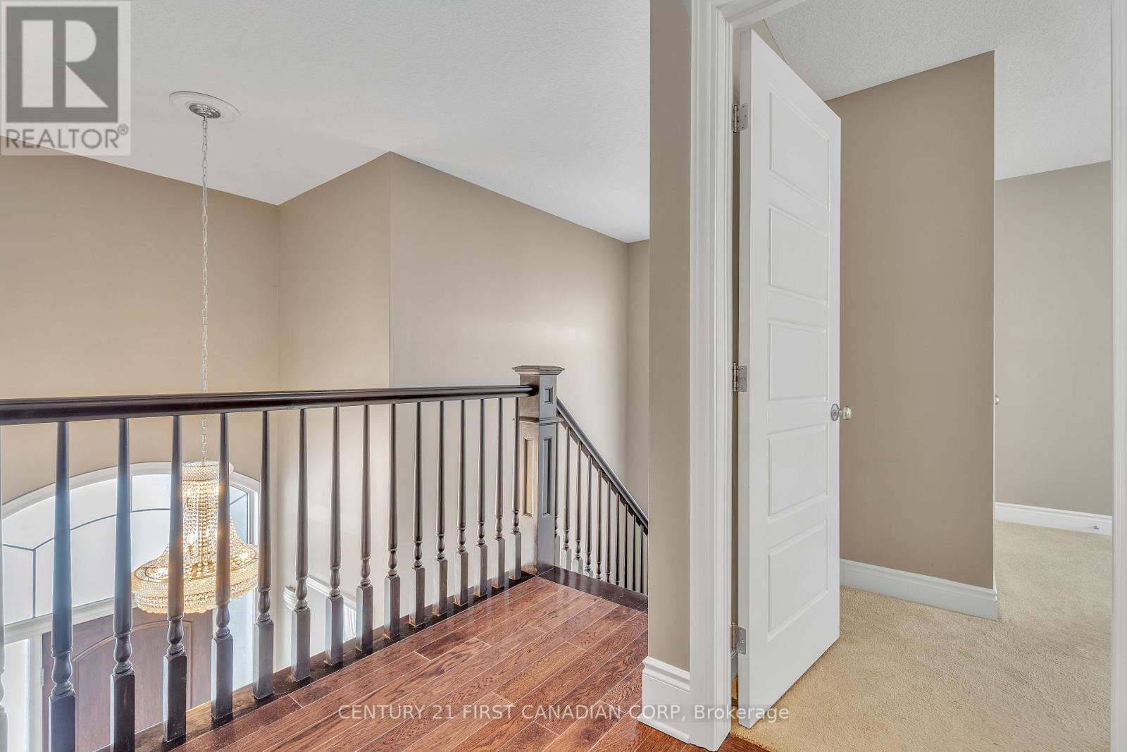 Photo 20 of 41 for 2258 Dauncey Crescent