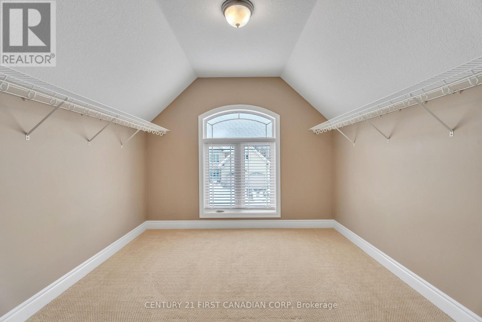 Photo 34 of 41 for 2258 Dauncey Crescent