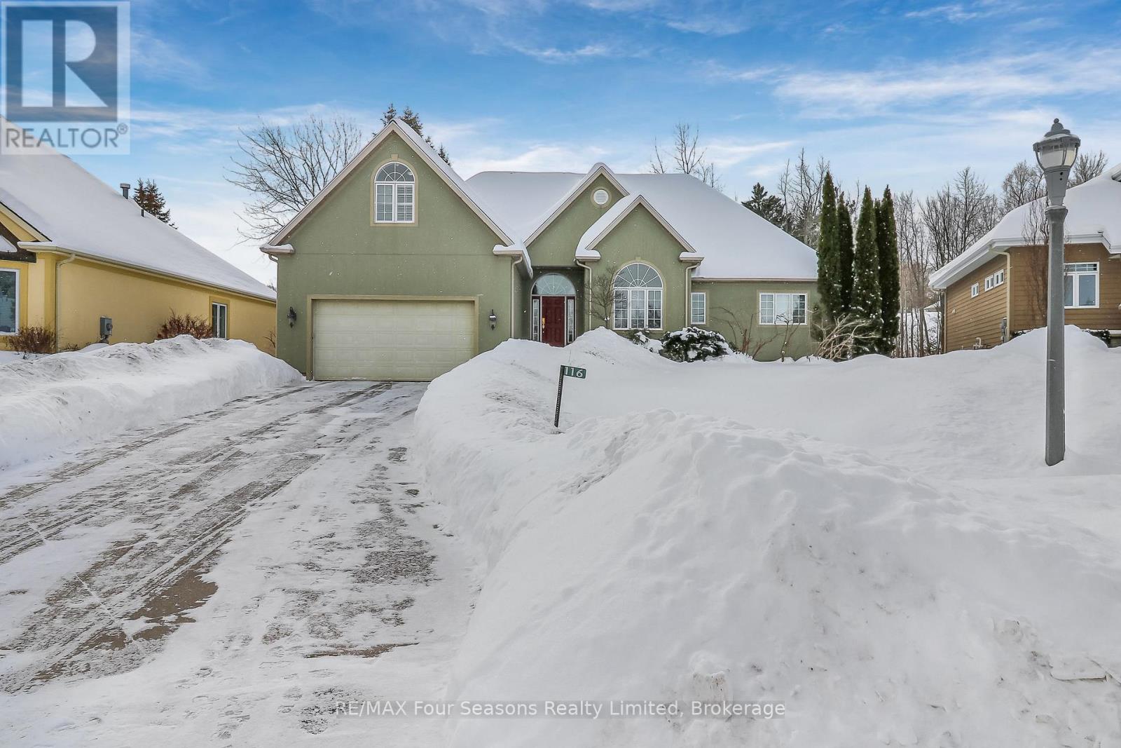 116 Augusta Crescent, Blue Mountains, Ontario  L9Y 0K7 - Photo 3 - X11985600