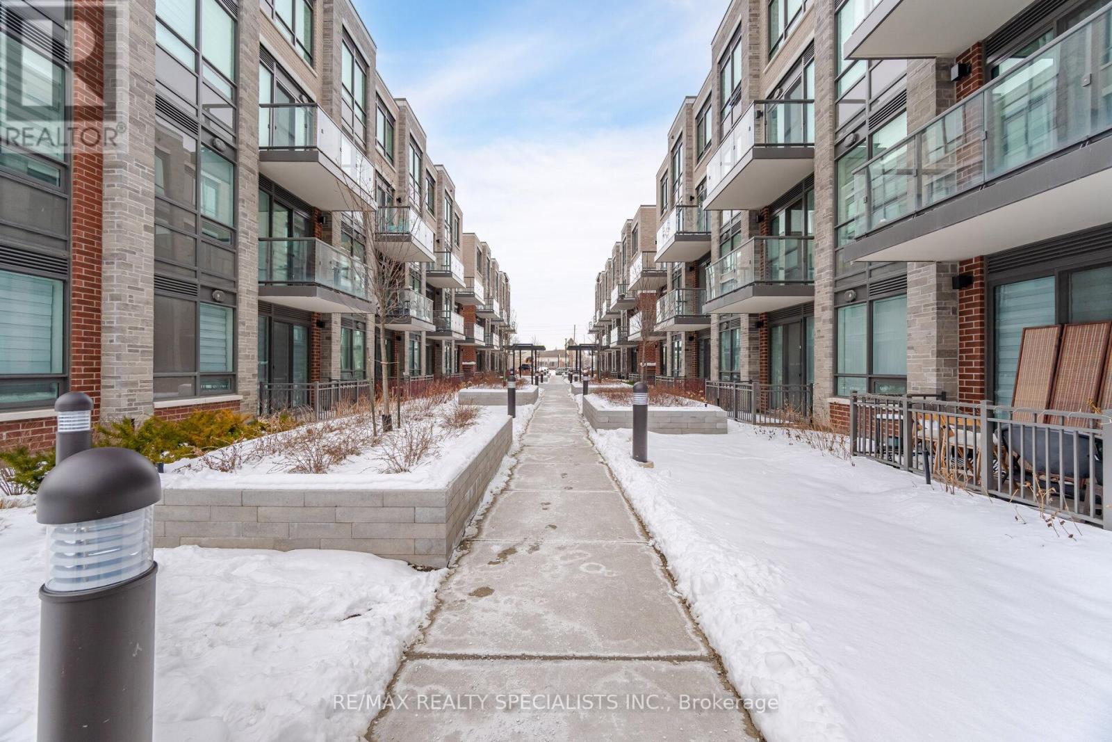 222-95 Attmar Drive, Brampton, Ontario  L6P 0Y6 - Photo 28 - W11985657