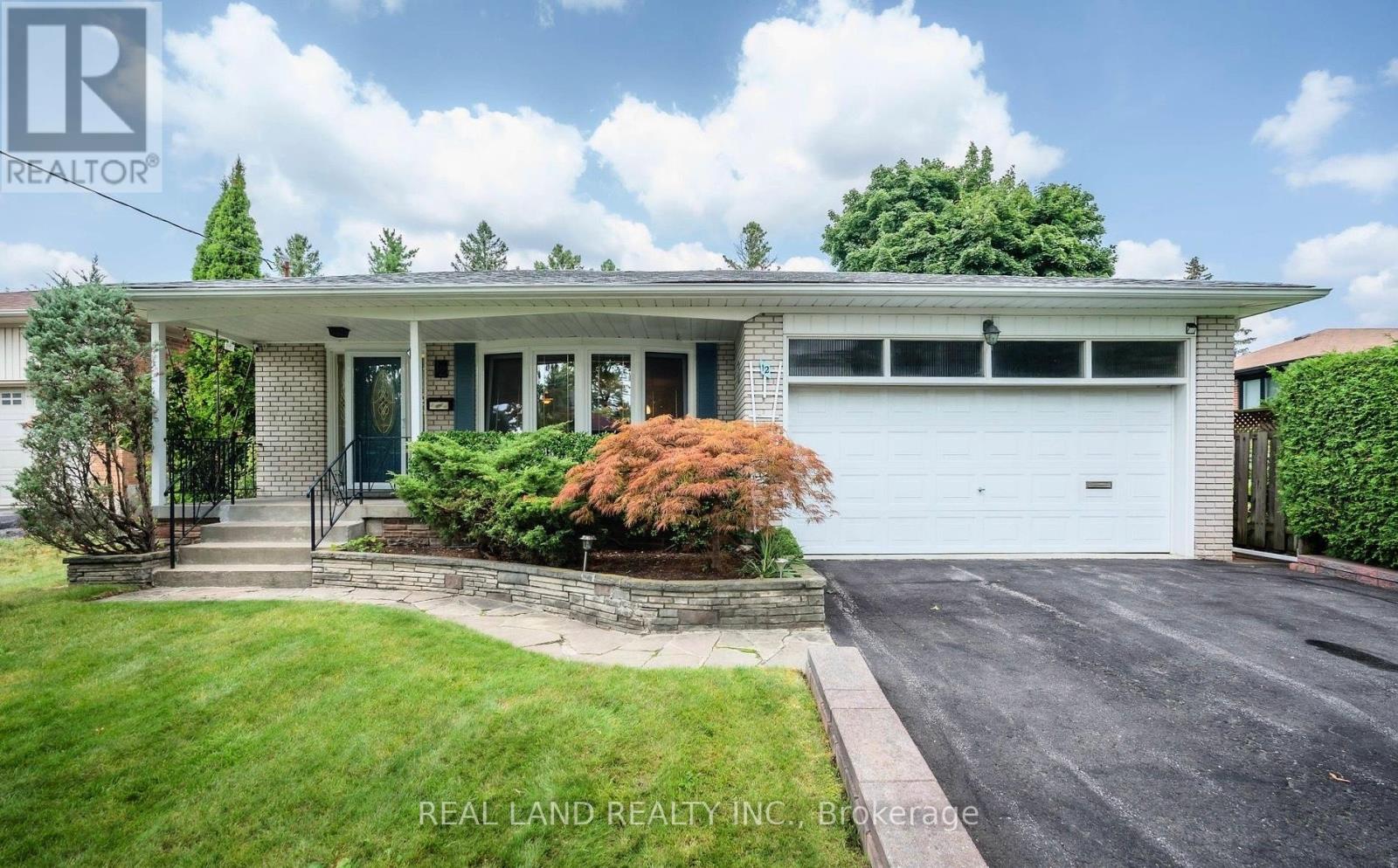 12 Lockmere(Basement) Terrace, Toronto, Ontario  M2J 2J4 - Photo 16 - C11934582