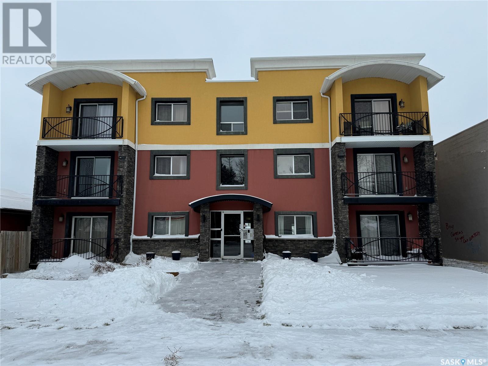 Property at 1 15 Coventry ROAD image 3