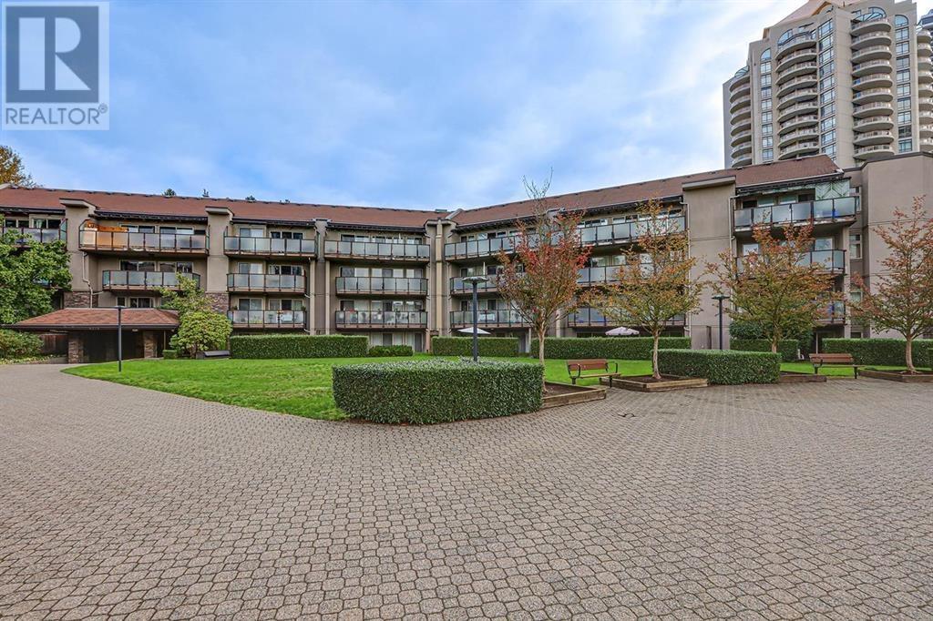 Listing Picture 23 of 28 : 417 4373 HALIFAX STREET, Burnaby / 本拿比 - 魯藝地產 Yvonne Lu Group - MLS Medallion Club Member