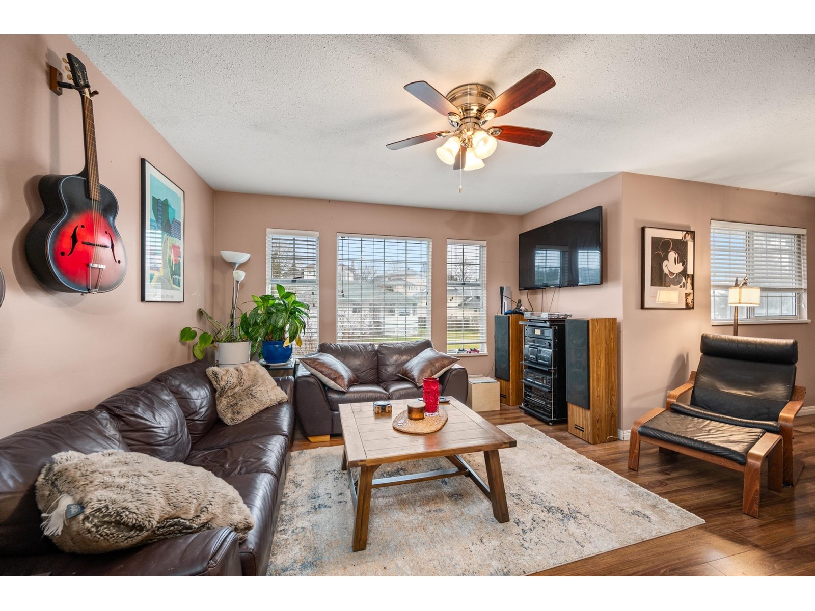 Property at 31002 CREEKSIDE DRIVE image 4