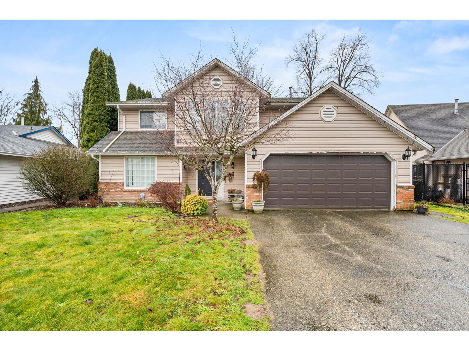 31002 CREEKSIDE DRIVE, abbotsford, British Columbia