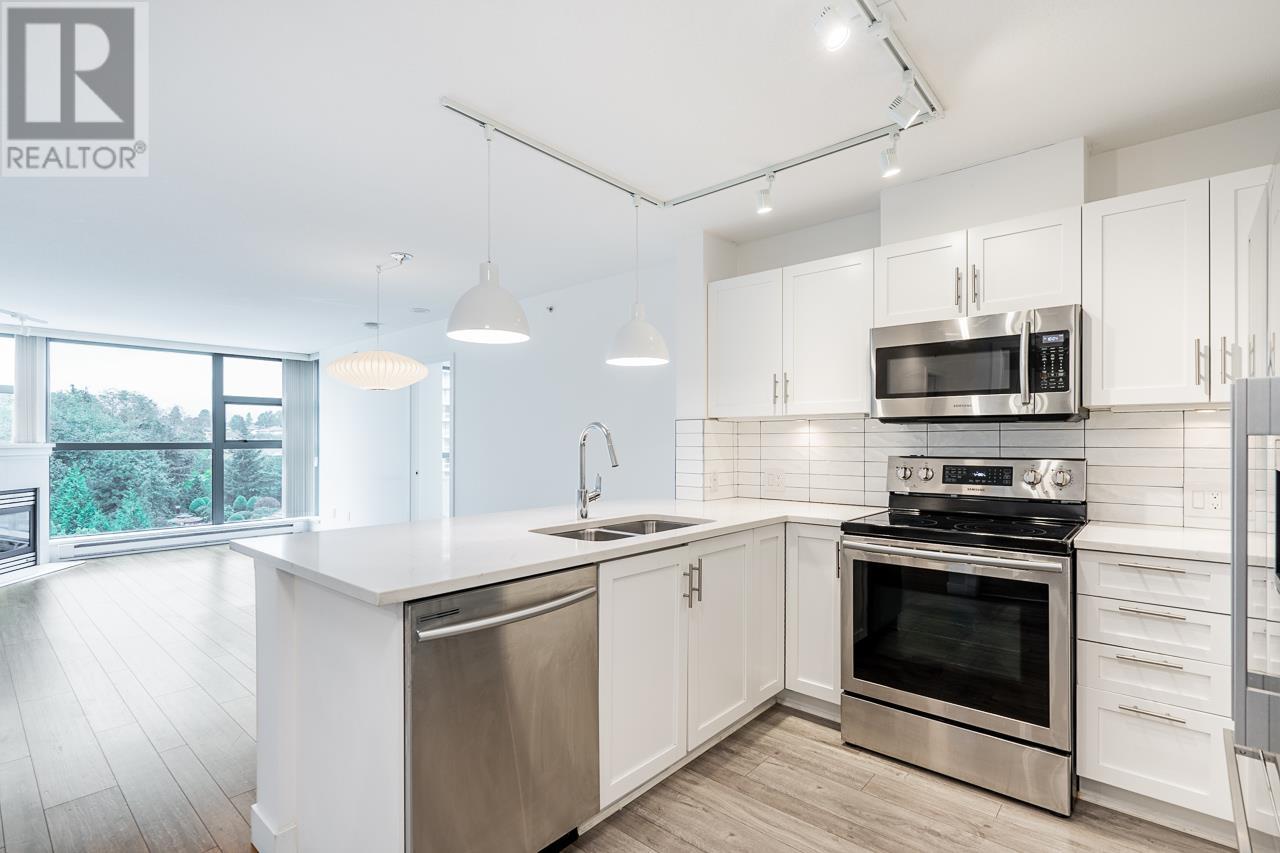 Listing Picture 13 of 40 : 705 4380 HALIFAX STREET, Burnaby / 本拿比 - 魯藝地產 Yvonne Lu Group - MLS Medallion Club Member