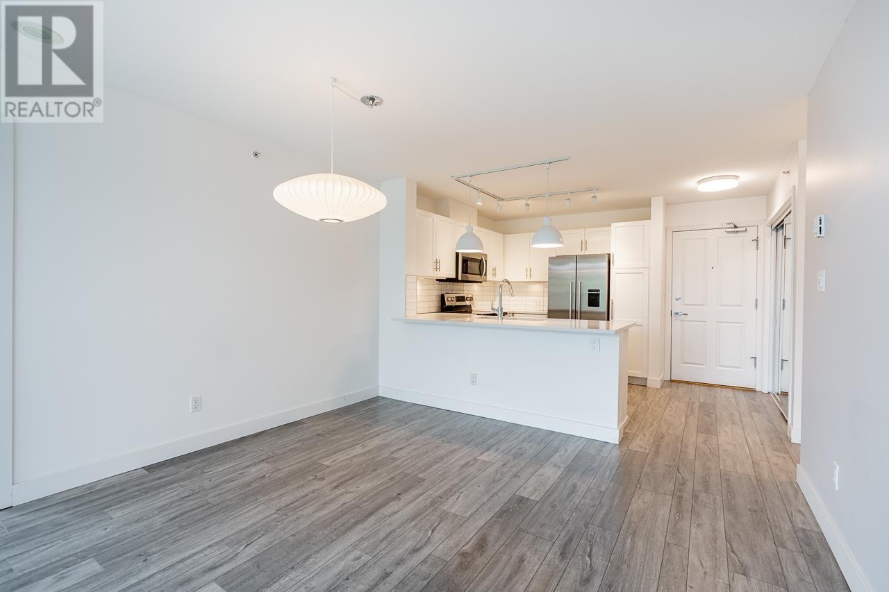 Listing Picture 23 of 40 : 705 4380 HALIFAX STREET, Burnaby / 本拿比 - 魯藝地產 Yvonne Lu Group - MLS Medallion Club Member