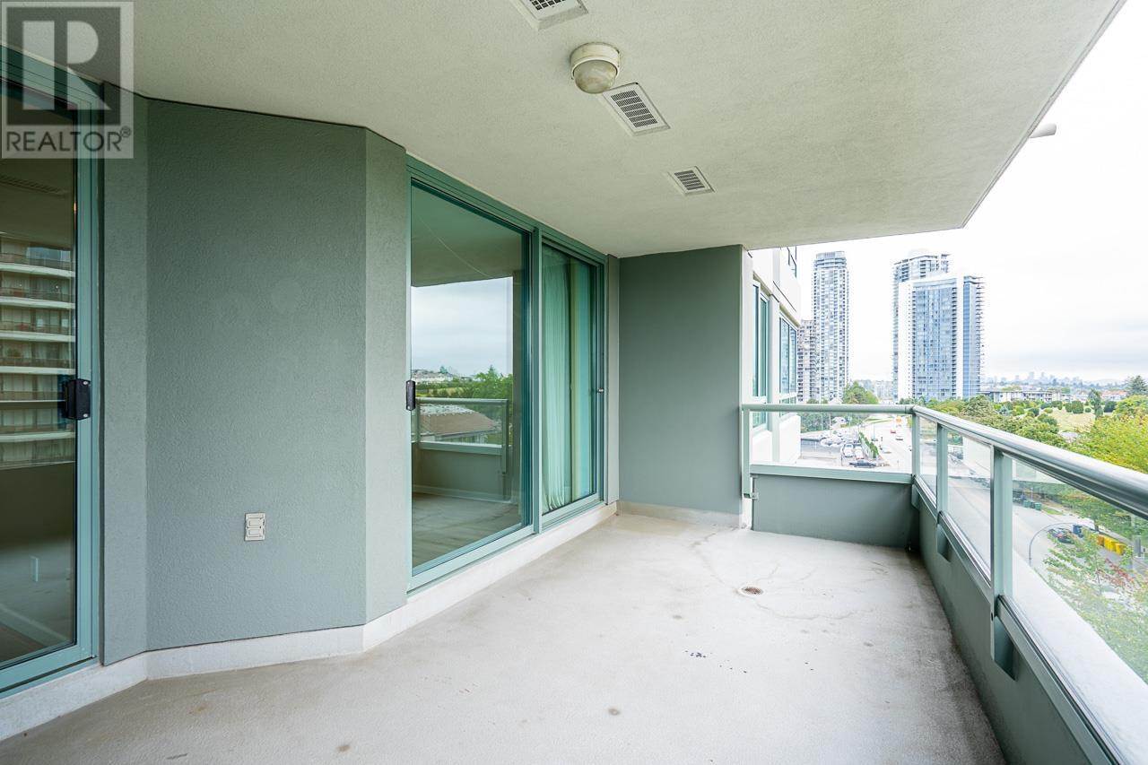 Listing Picture 31 of 40 : 705 4380 HALIFAX STREET, Burnaby / 本拿比 - 魯藝地產 Yvonne Lu Group - MLS Medallion Club Member