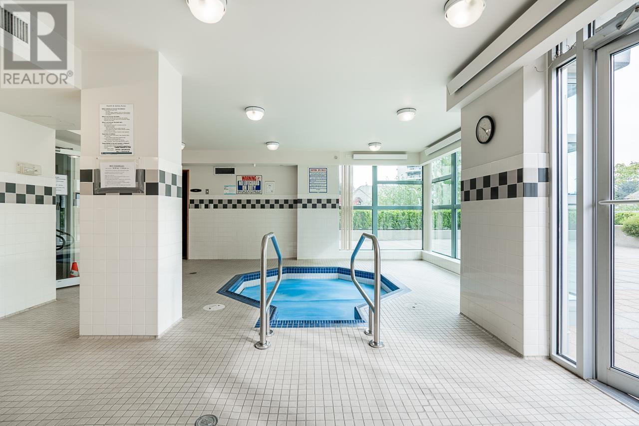 Listing Picture 35 of 40 : 705 4380 HALIFAX STREET, Burnaby / 本拿比 - 魯藝地產 Yvonne Lu Group - MLS Medallion Club Member