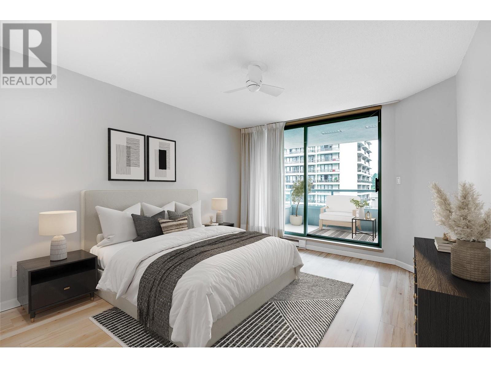 Listing Picture 6 of 40 : 705 4380 HALIFAX STREET, Burnaby / 本拿比 - 魯藝地產 Yvonne Lu Group - MLS Medallion Club Member