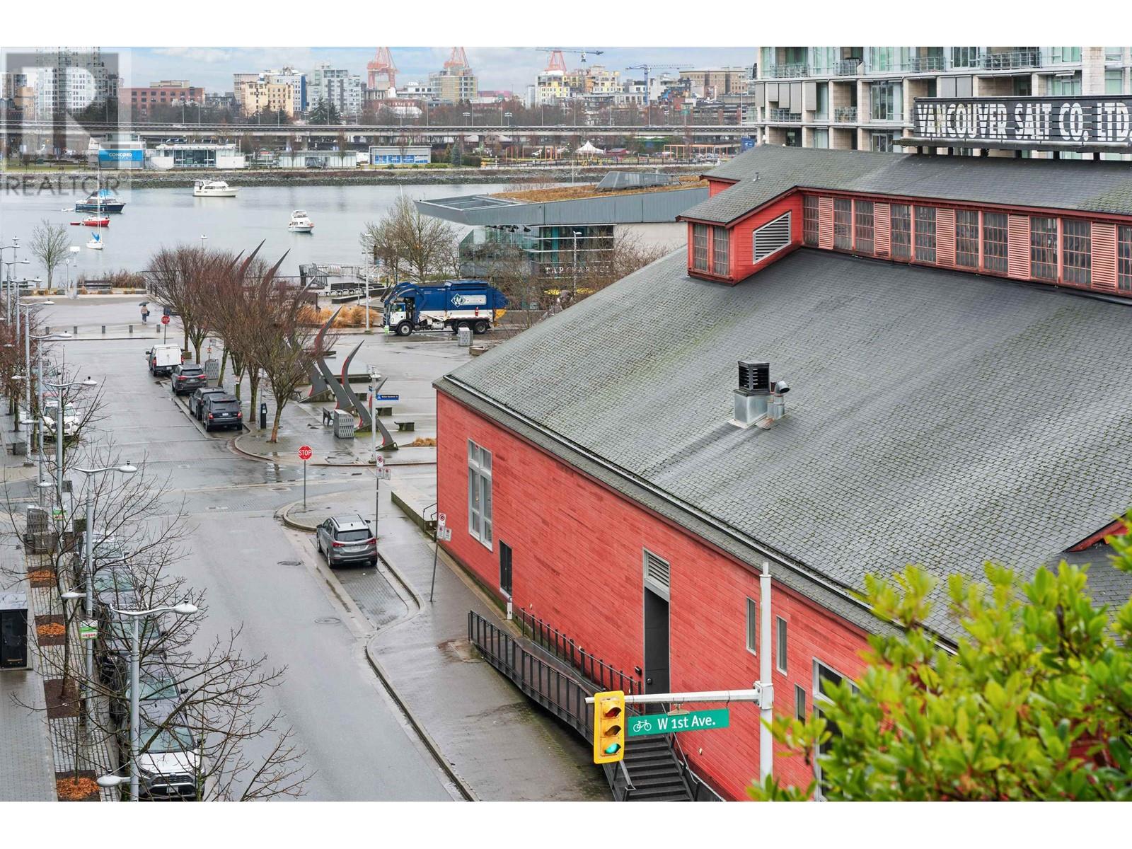 Listing Picture 20 of 29 : 704 108 W 1ST AVENUE, Vancouver / 溫哥華 - 魯藝地產 Yvonne Lu Group - MLS Medallion Club Member