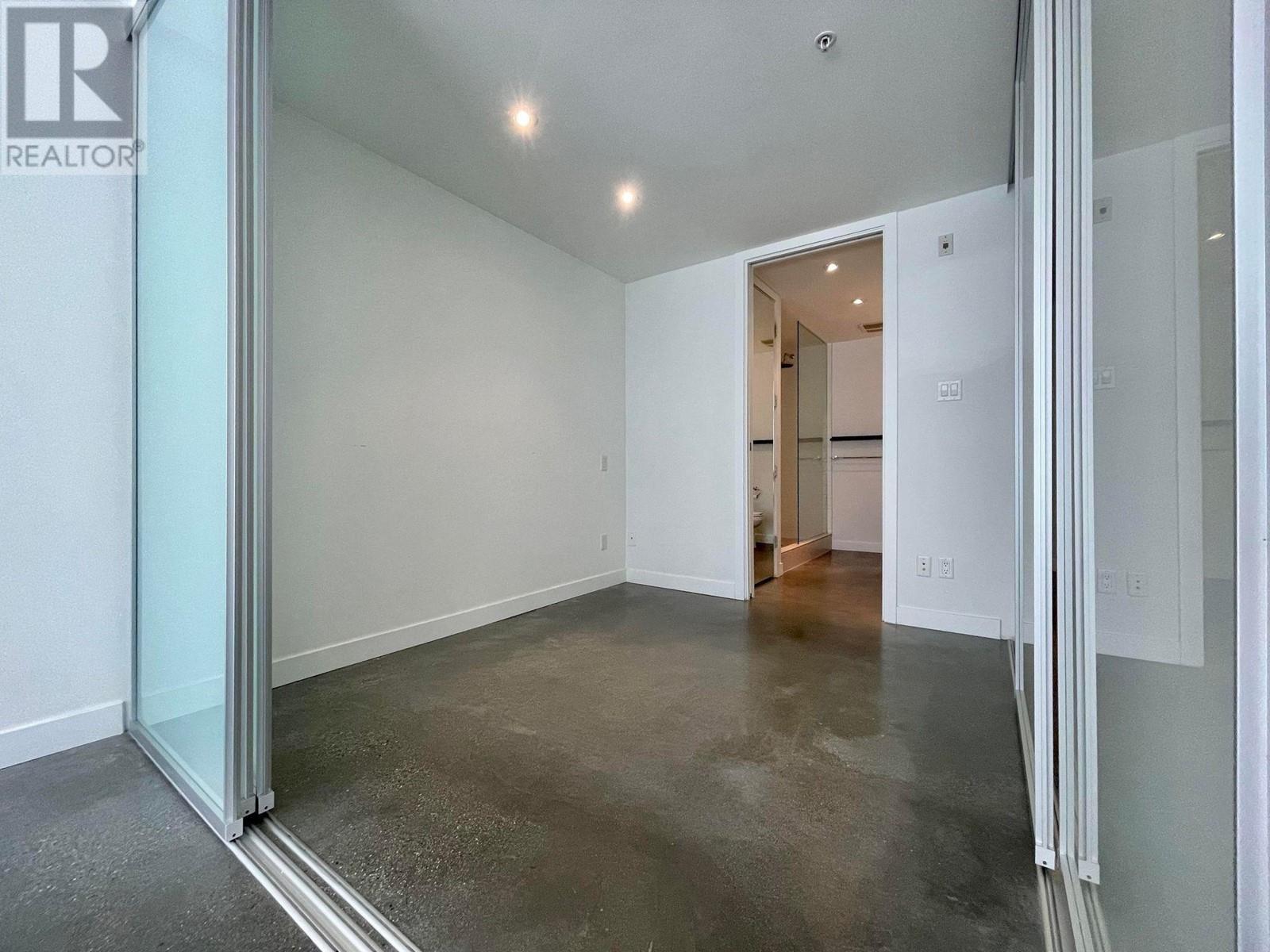 Listing Picture 13 of 16 : 523 256 E 2ND AVENUE, Vancouver / 溫哥華 - 魯藝地產 Yvonne Lu Group - MLS Medallion Club Member