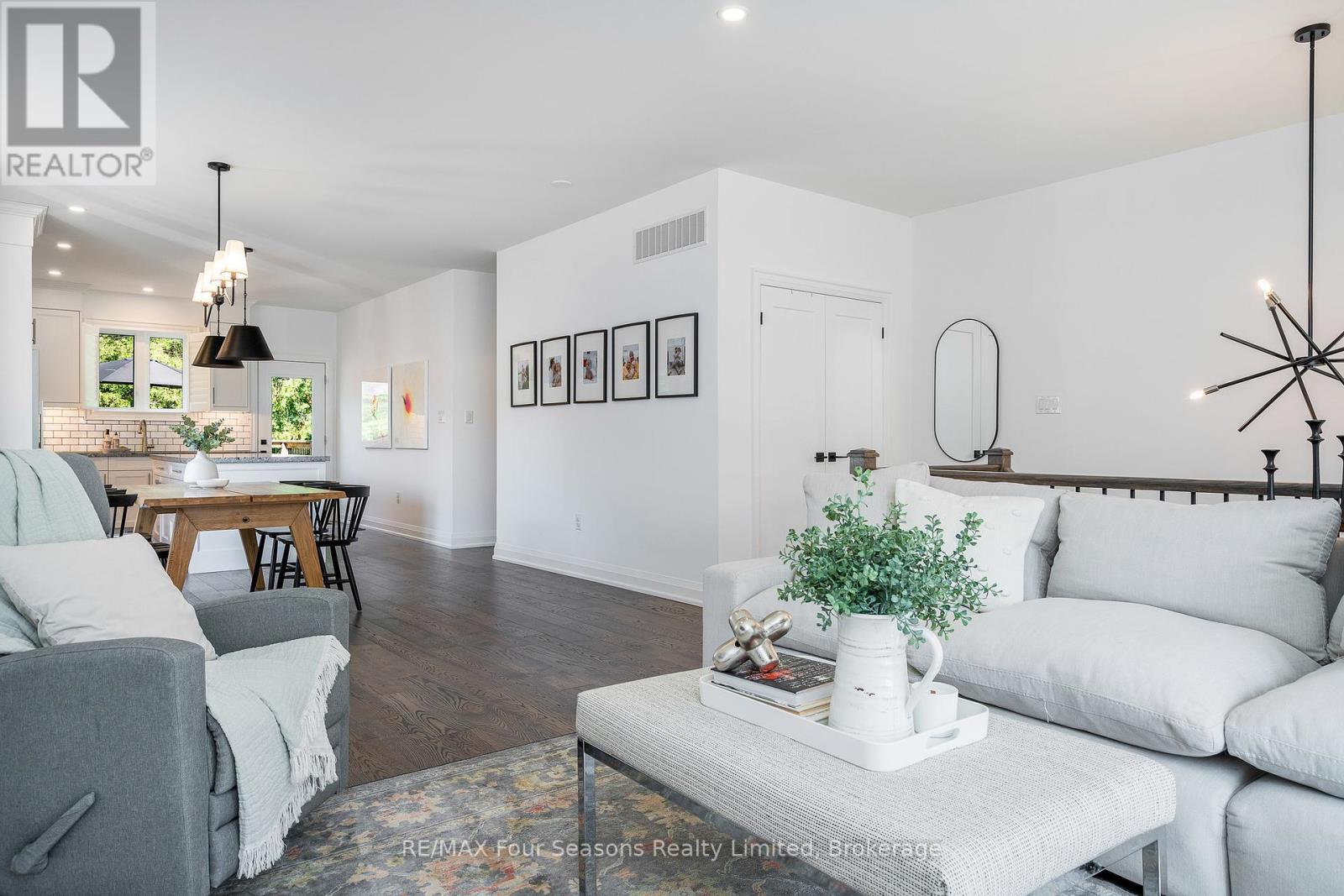 264 St Vincent Street, Meaford, Ontario  N4L 1E8 - Photo 6 - X11985703