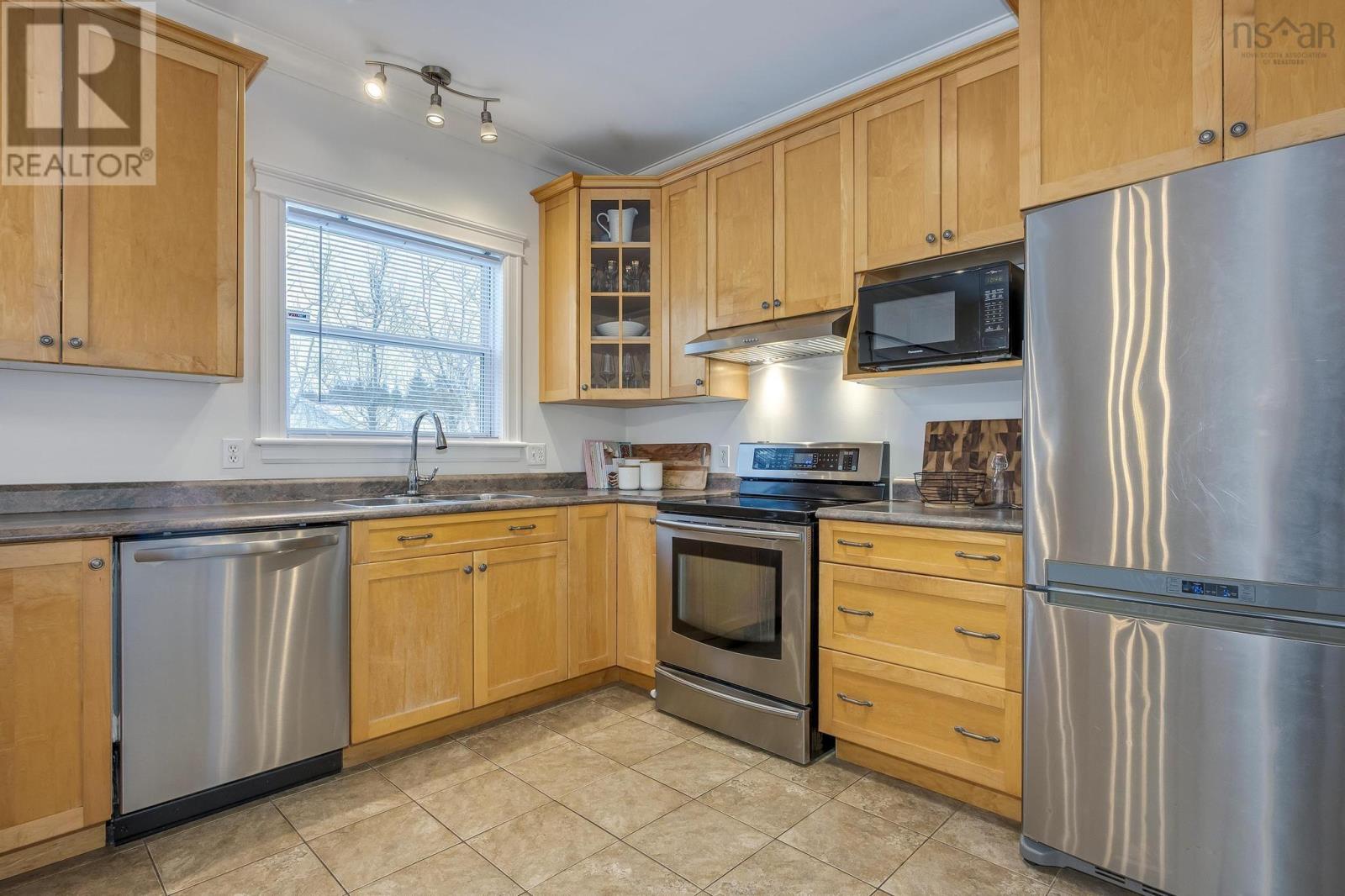 223 Rossing Drive, Middle Sackville, Nova Scotia  B4E 3N4 - Photo 9 - 202503084