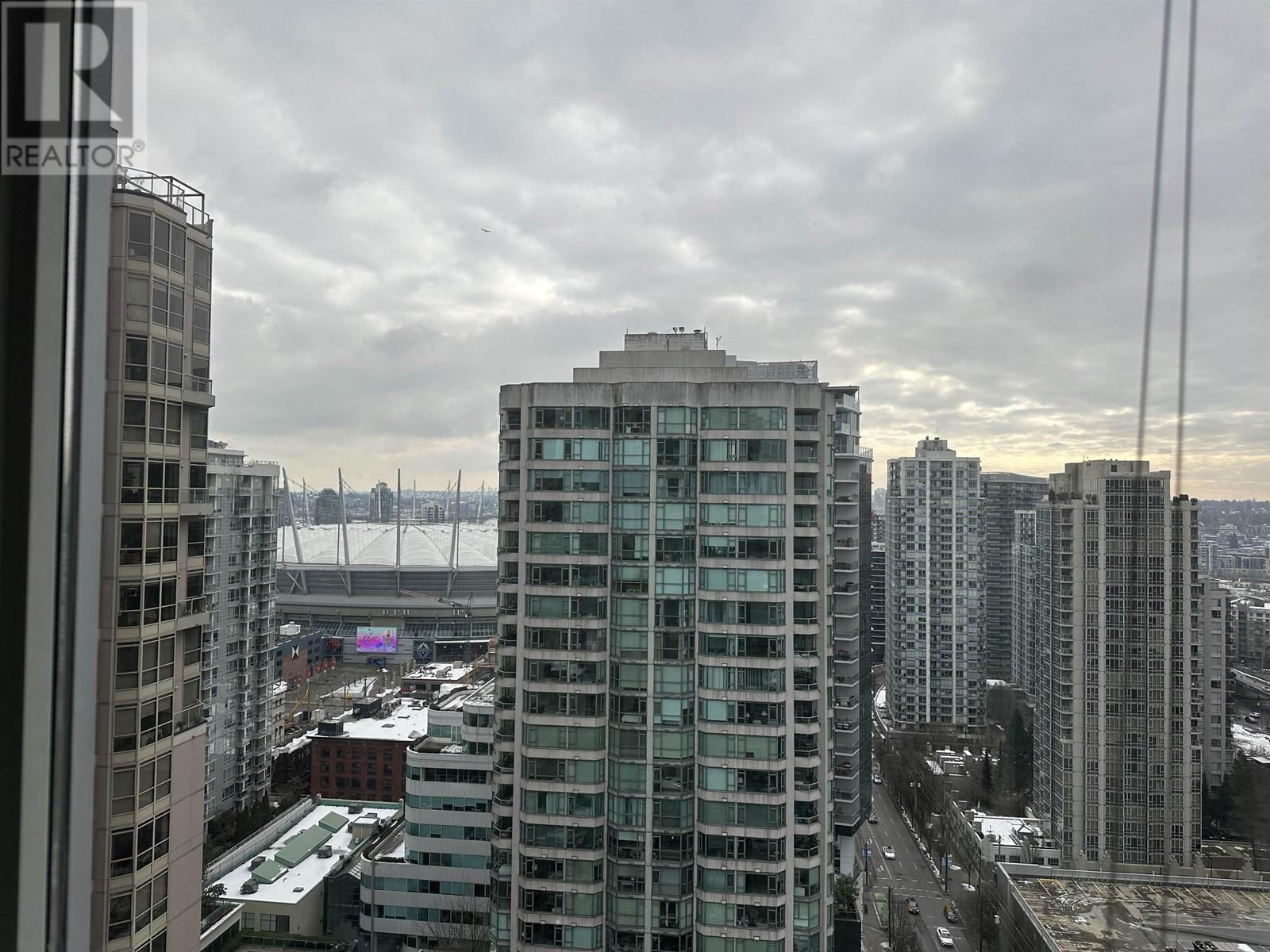 Listing Picture 4 of 8 : 2407 888 HOMER STREET, Vancouver / 溫哥華 - 魯藝地產 Yvonne Lu Group - MLS Medallion Club Member