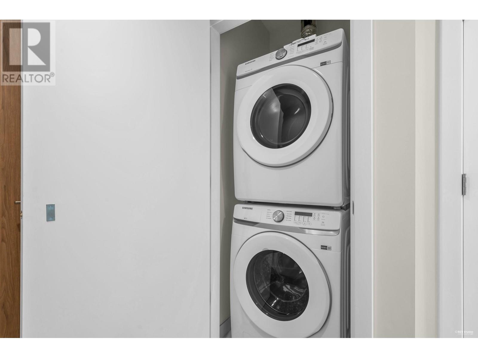 Listing Picture 11 of 23 : 1105 4168 LOUGHEED HIGHWAY, Burnaby / 本拿比 - 魯藝地產 Yvonne Lu Group - MLS Medallion Club Member