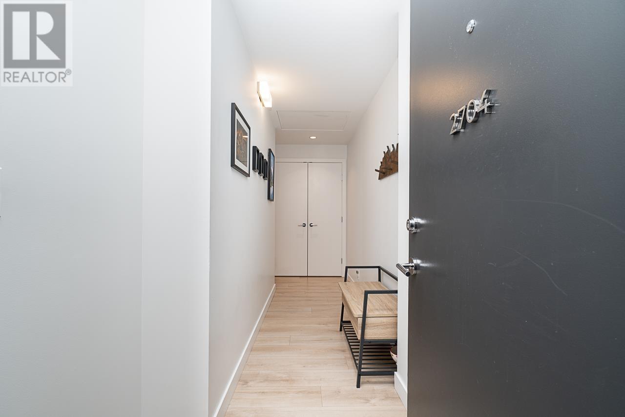 2704 567 Clarke Road, Coquitlam, British Columbia  V3J 0K7 - Photo 19 - R2968895