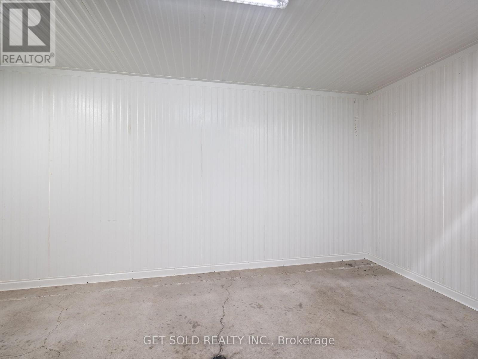 650 Fenmar Drive, Toronto, Ontario  M9L 1R7 - Photo 39 - W11985685