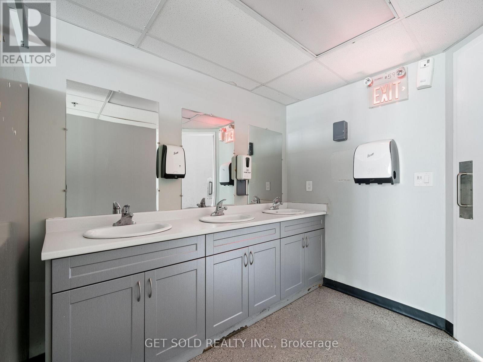 650 Fenmar Drive, Toronto, Ontario  M9L 1R7 - Photo 41 - W11985685
