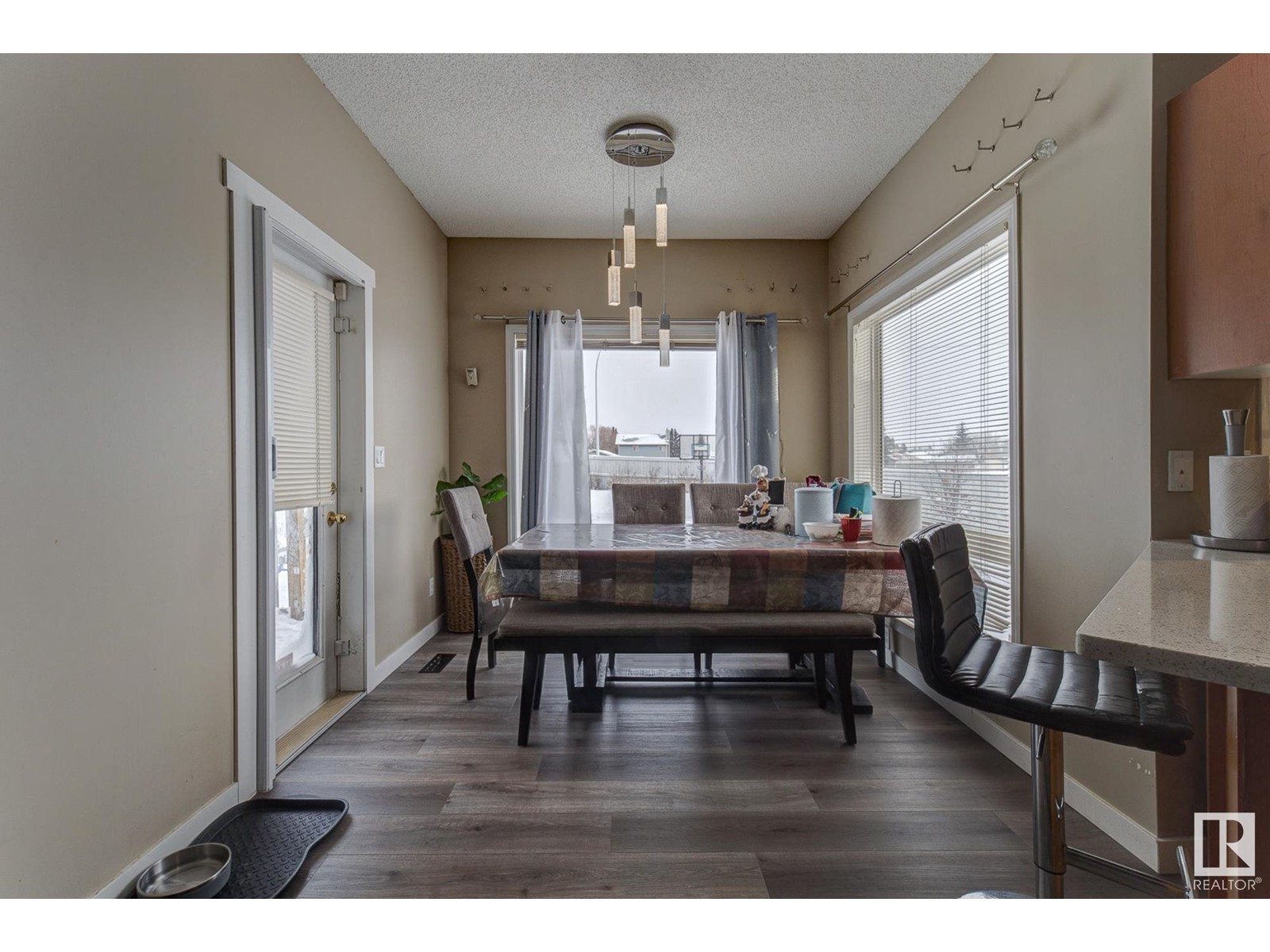 13803 37 St Nw, Edmonton, Alberta  T5Y 3G5 - Photo 11 - E4422684