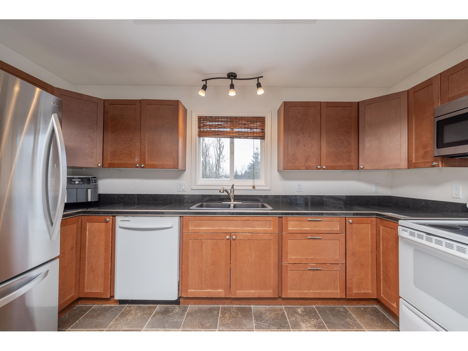 33506 Ihles Avenue, Mission, British Columbia  V2V 6Y1 - Photo 30 - C8066542