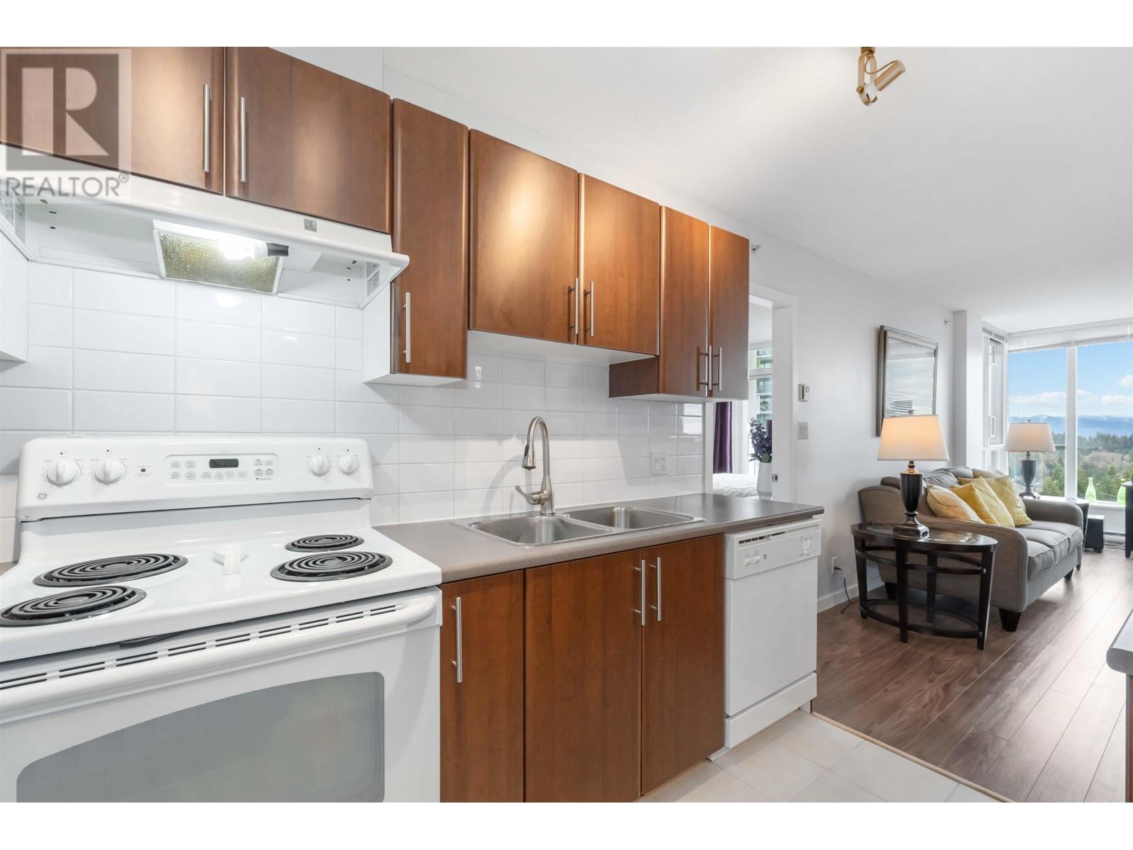 2702 1178 Heffley Crescent, Coquitlam, British Columbia  V3B 0A7 - Photo 14 - R2969216