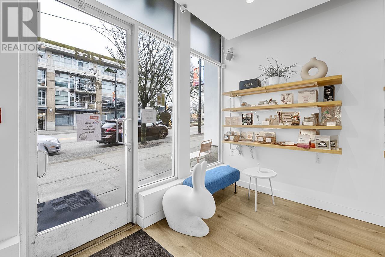 3363-3373 Dunbar Street, Vancouver, British Columbia  V6S 2B9 - Photo 3 - C8066873