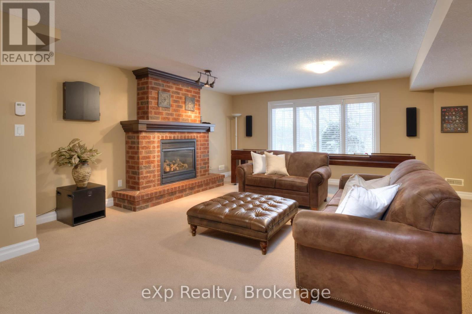 372 River Oak Place, Waterloo, Ontario  N2K 3N8 - Photo 45 - X11985847
