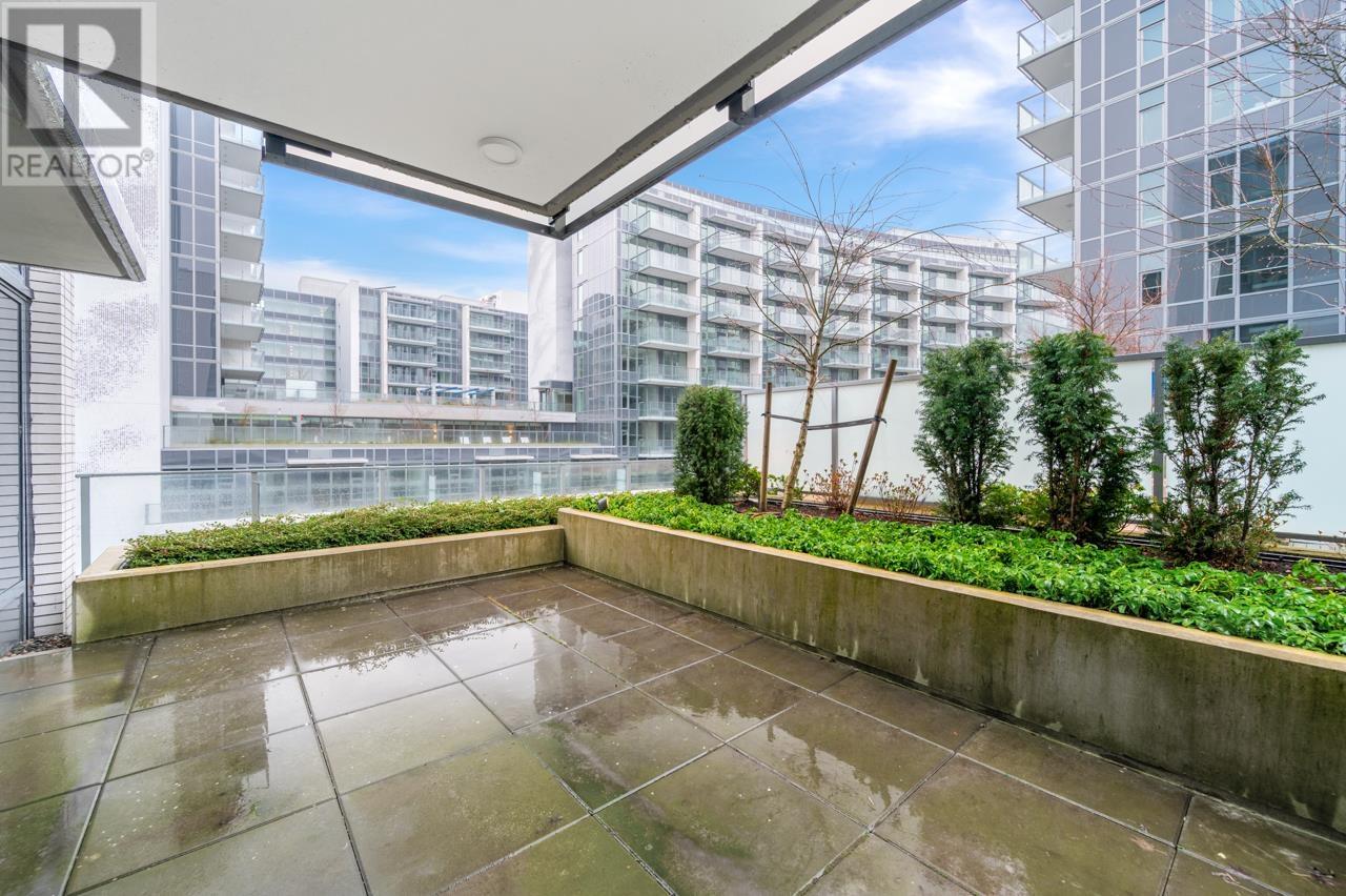 Listing Picture 15 of 29 : 609 8555 CAPSTAN WAY, Richmond / 烈治文 - 魯藝地產 Yvonne Lu Group - MLS Medallion Club Member