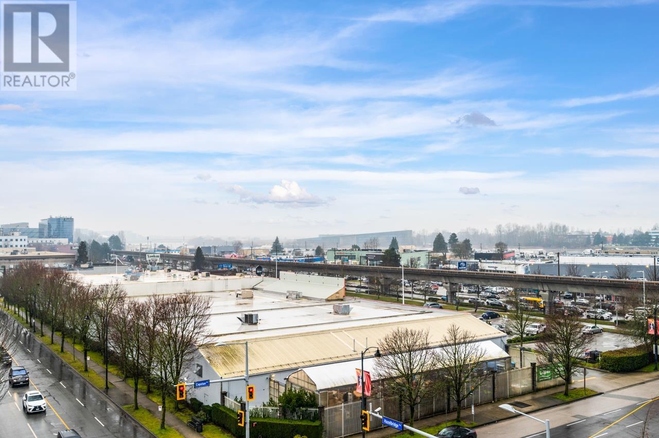 Listing Picture 18 of 29 : 609 8555 CAPSTAN WAY, Richmond / 烈治文 - 魯藝地產 Yvonne Lu Group - MLS Medallion Club Member