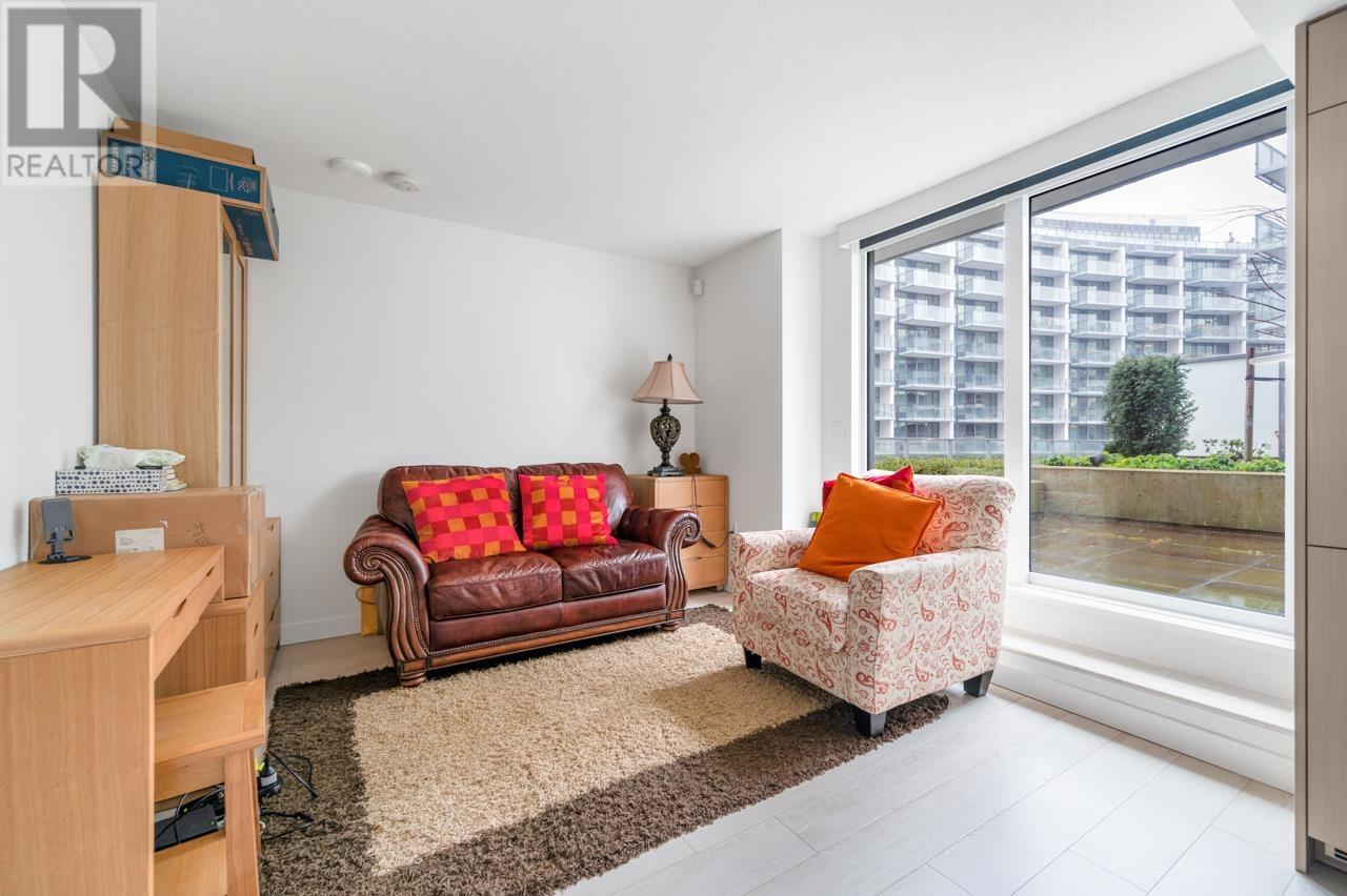 Listing Picture 4 of 29 : 609 8555 CAPSTAN WAY, Richmond / 烈治文 - 魯藝地產 Yvonne Lu Group - MLS Medallion Club Member