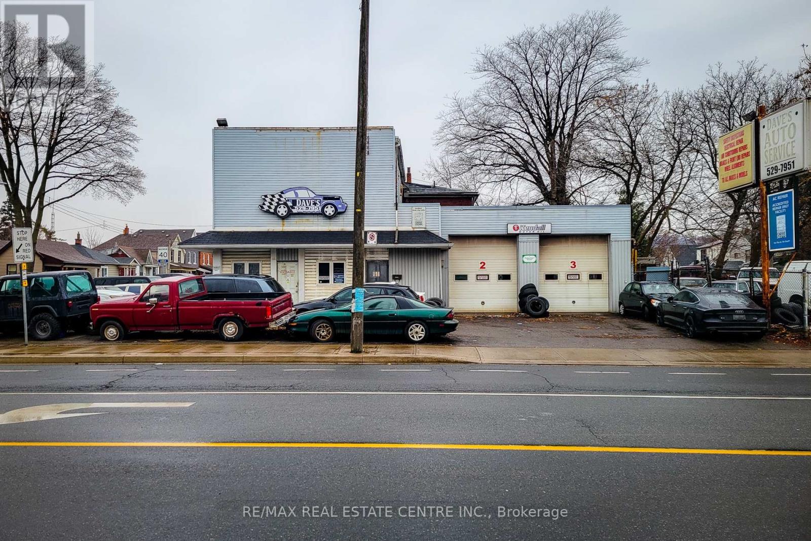 1134 Cannon Street E, Hamilton, Ontario  L8L 2J8 - Photo 4 - X11985761
