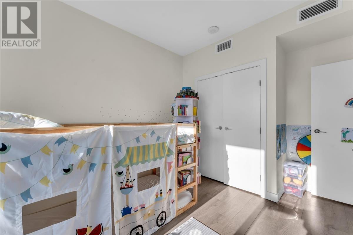 Listing Picture 16 of 26 : 1904 4465 JUNEAU STREET, Burnaby / 本拿比 - 魯藝地產 Yvonne Lu Group - MLS Medallion Club Member