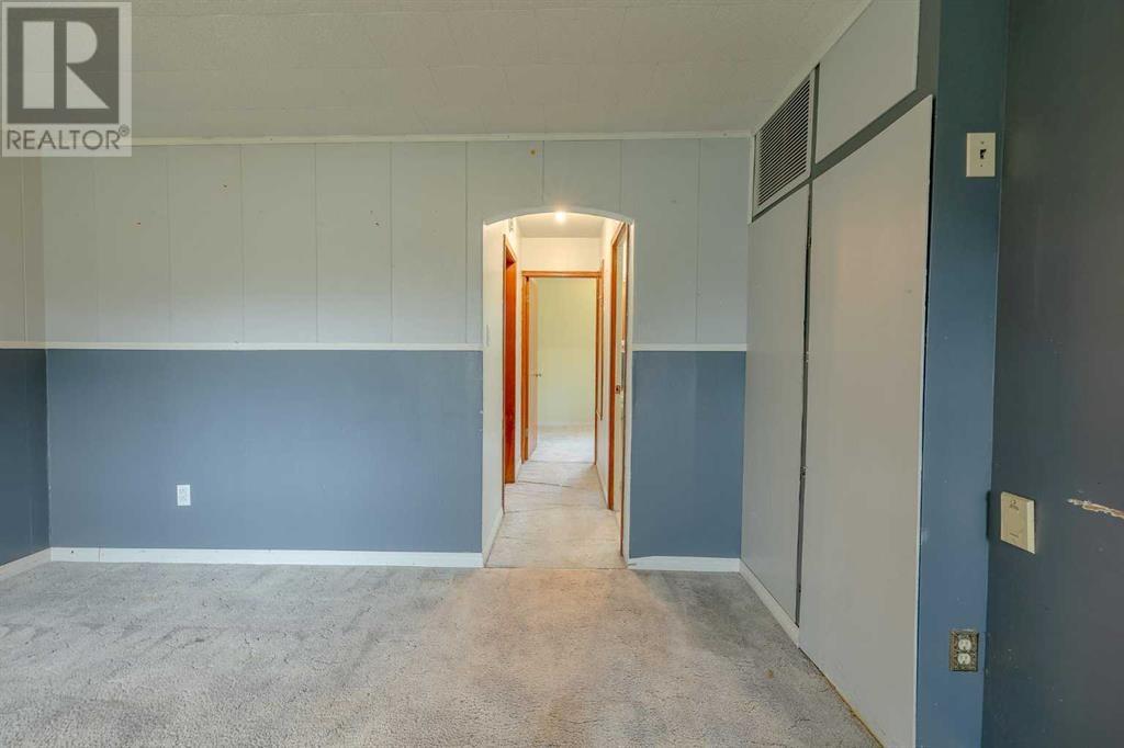 Property at 1510 63 Street image 4