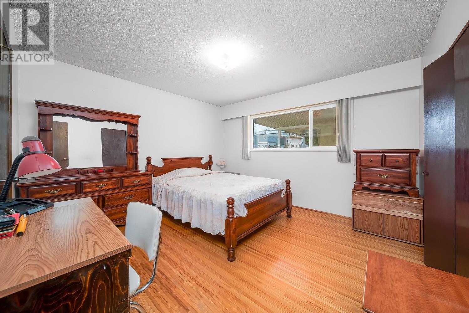 2328 Graveley Street, Vancouver, British Columbia  V5L 3C4 - Photo 8 - R2968715