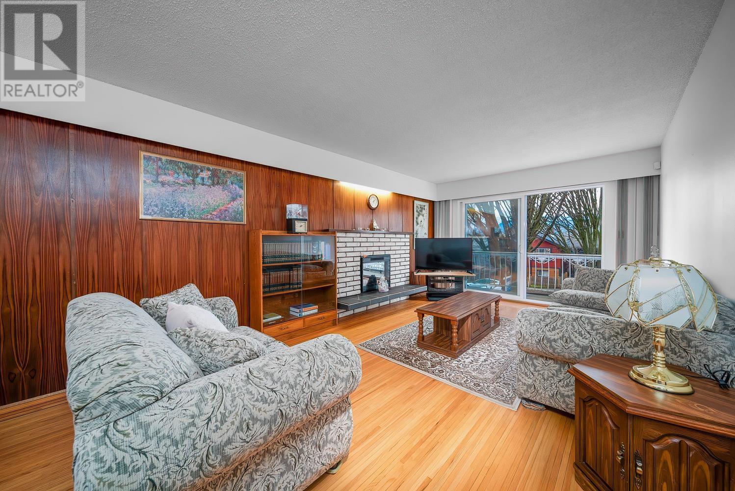 2328 Graveley Street, Vancouver, British Columbia  V5L 3C4 - Photo 4 - R2968715