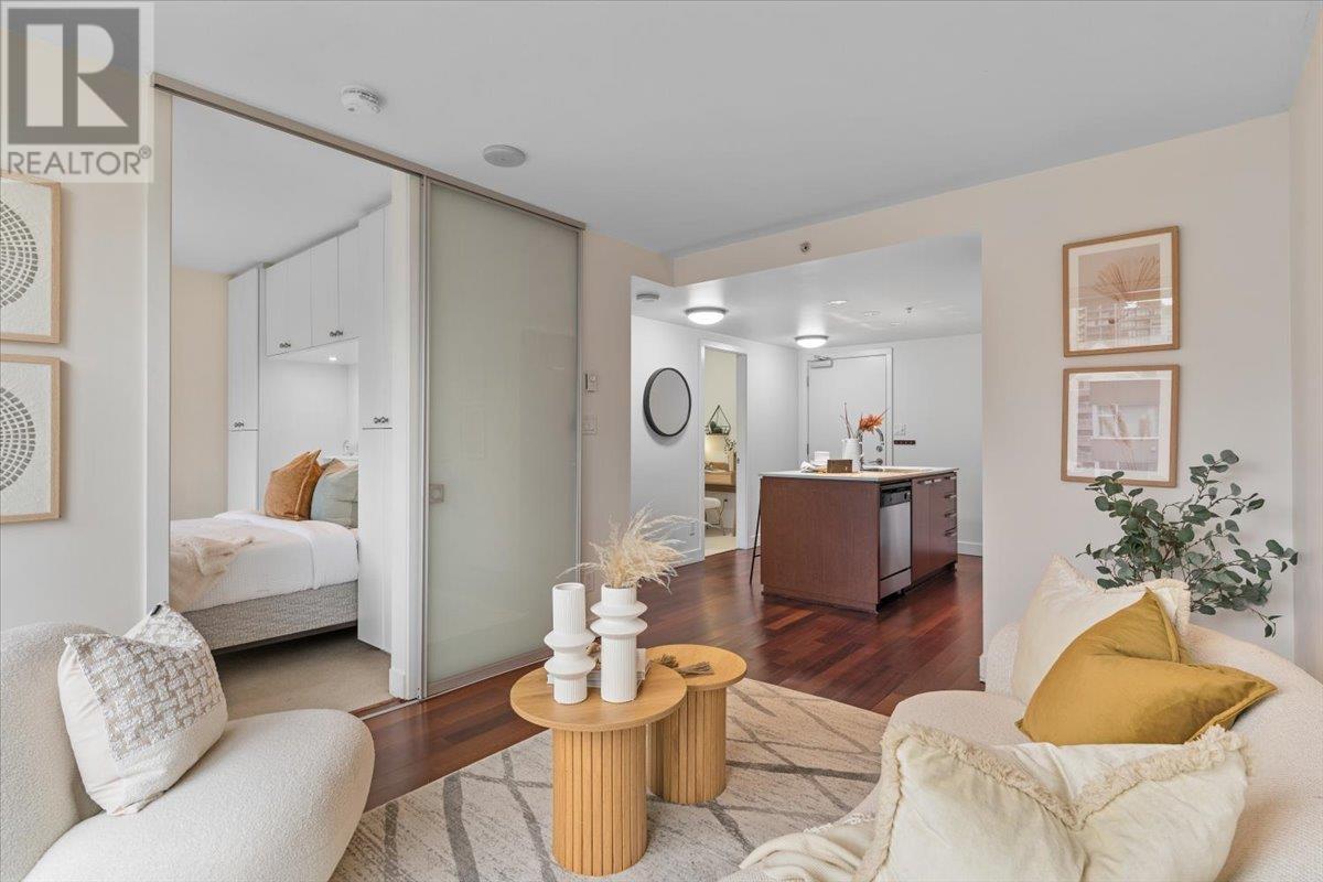 Listing Picture 10 of 25 : 1105 1255 SEYMOUR STREET, Vancouver / 溫哥華 - 魯藝地產 Yvonne Lu Group - MLS Medallion Club Member