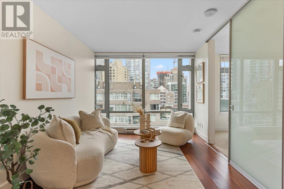 Listing Picture 2 of 25 : 1105 1255 SEYMOUR STREET, Vancouver / 溫哥華 - 魯藝地產 Yvonne Lu Group - MLS Medallion Club Member