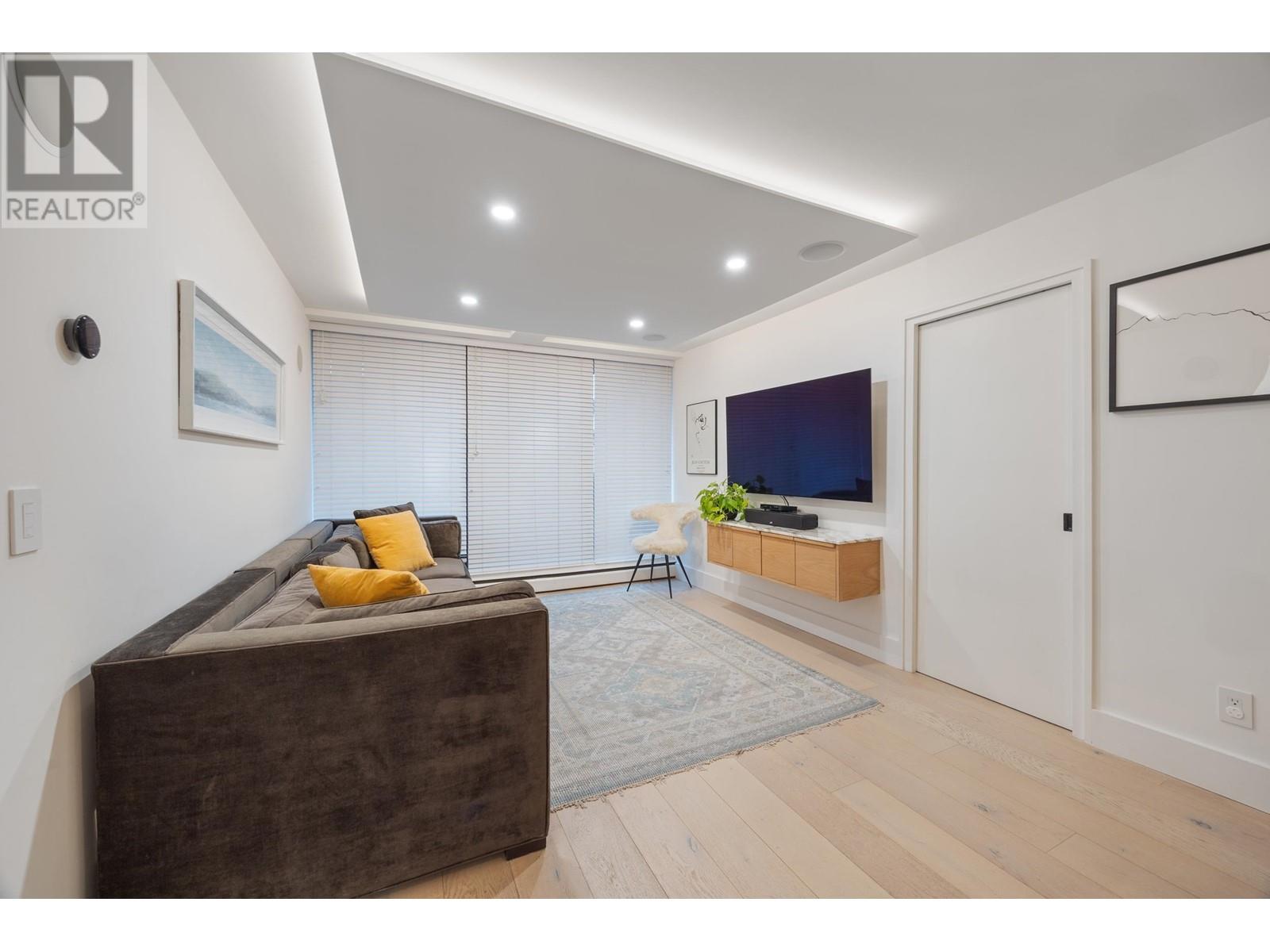 Listing Picture 4 of 13 : 202 2445 W 3RD AVENUE, Vancouver / 溫哥華 - 魯藝地產 Yvonne Lu Group - MLS Medallion Club Member