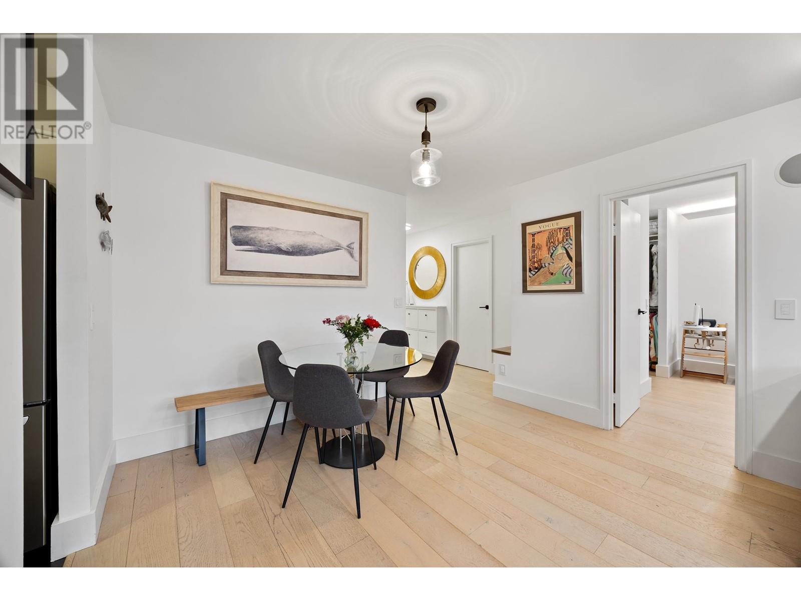 Listing Picture 6 of 13 : 202 2445 W 3RD AVENUE, Vancouver / 溫哥華 - 魯藝地產 Yvonne Lu Group - MLS Medallion Club Member