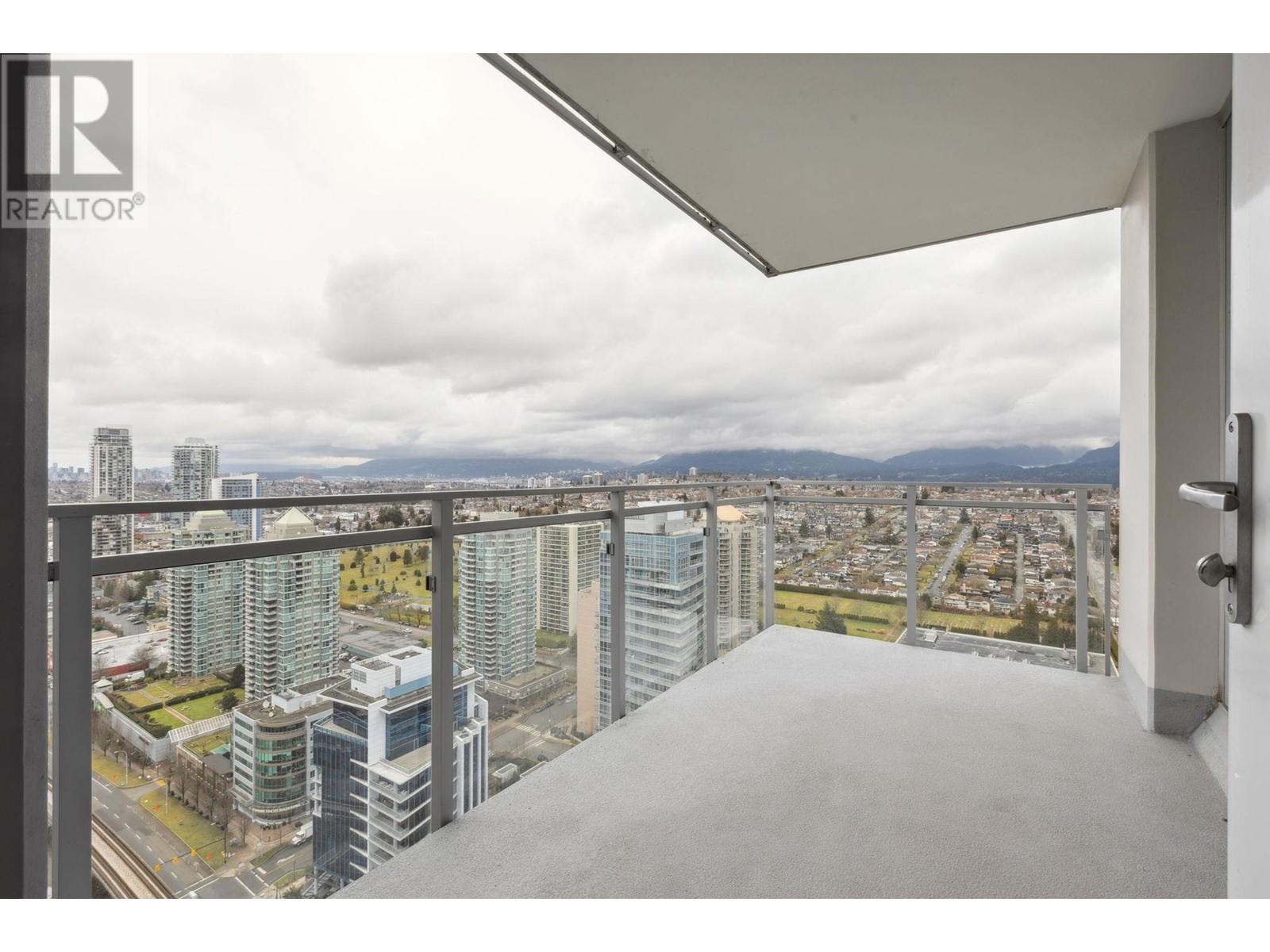 Listing Picture 27 of 40 : 2903 4485 SKYLINE DRIVE, Burnaby / 本拿比 - 魯藝地產 Yvonne Lu Group - MLS Medallion Club Member