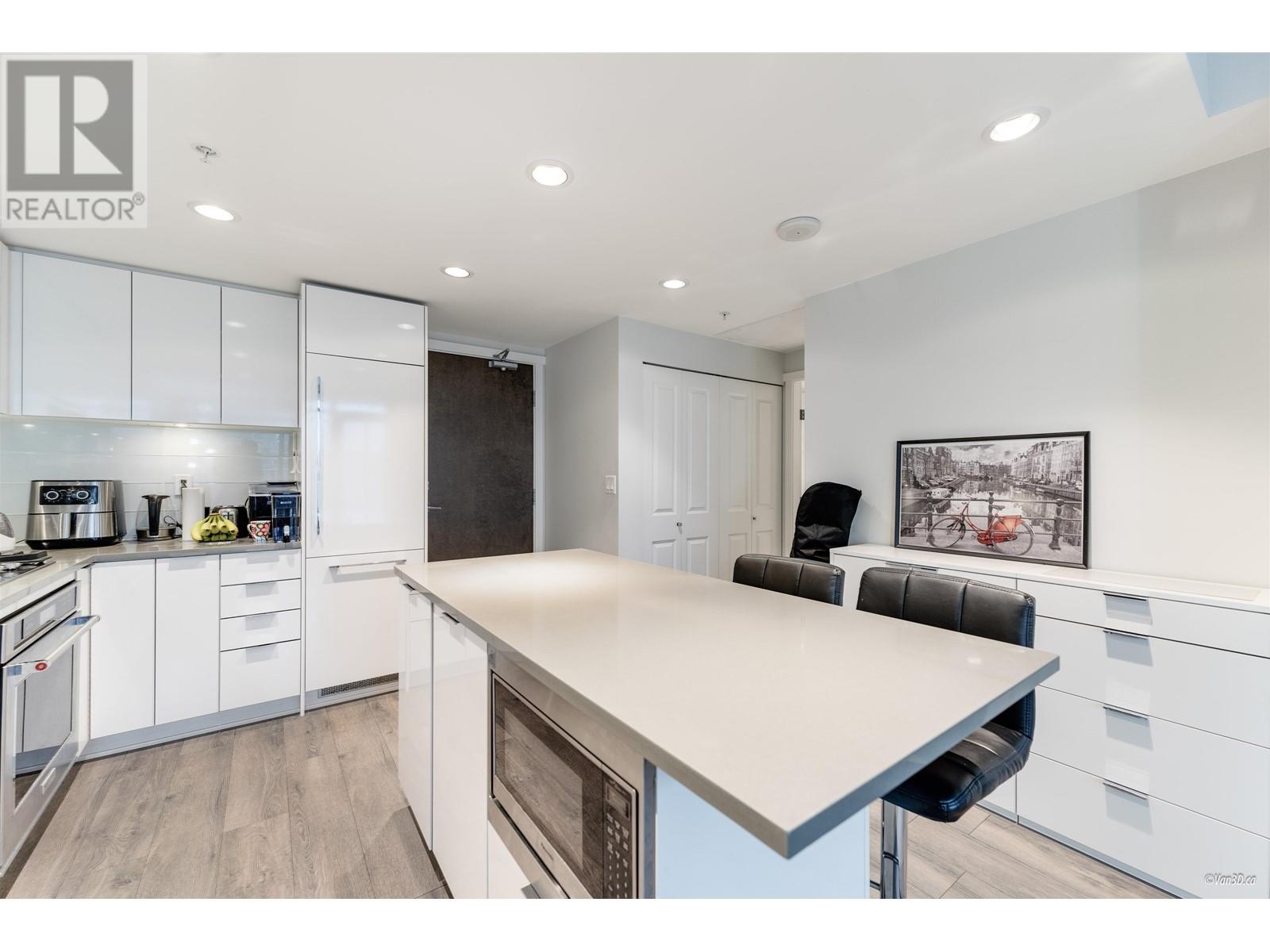 Listing Picture 10 of 18 : 709 2388 MADISON AVENUE, Burnaby / 本拿比 - 魯藝地產 Yvonne Lu Group - MLS Medallion Club Member