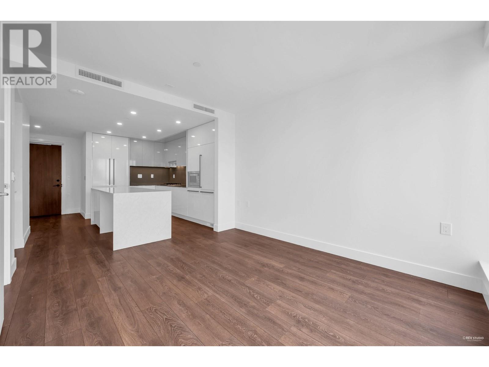 Listing Picture 13 of 36 : 1003 4711 HAZEL STREET, Burnaby / 本拿比 - 魯藝地產 Yvonne Lu Group - MLS Medallion Club Member