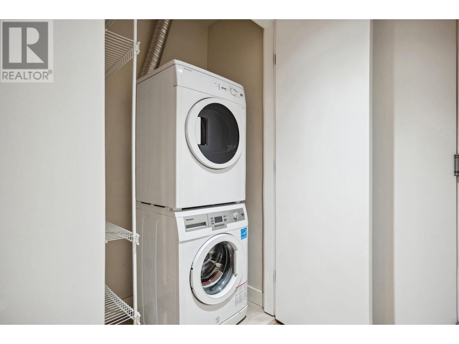 Listing Picture 6 of 10 : 409 1588 E HASTINGS STREET, Vancouver / 溫哥華 - 魯藝地產 Yvonne Lu Group - MLS Medallion Club Member