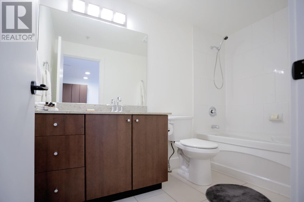 1109 280 Ross Drive, New Westminster, British Columbia  V3L 0C2 - Photo 10 - R2969787