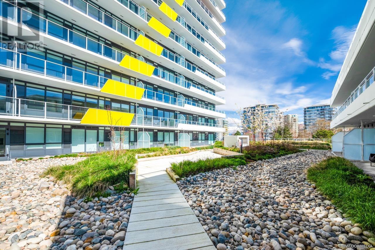 1001 5766 GILBERT ROAD, richmond, British Columbia
